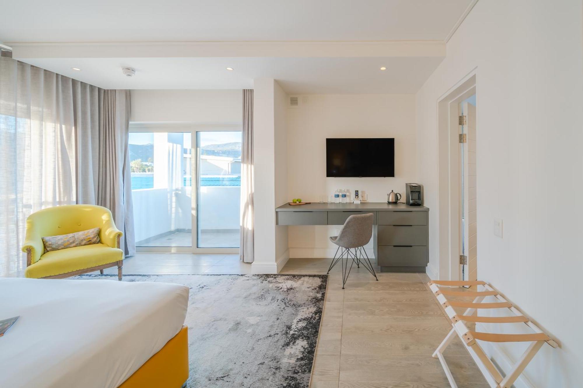 One Marine Drive Boutique Hotel & Spa By The Living Journey Collection Hermanus Esterno foto