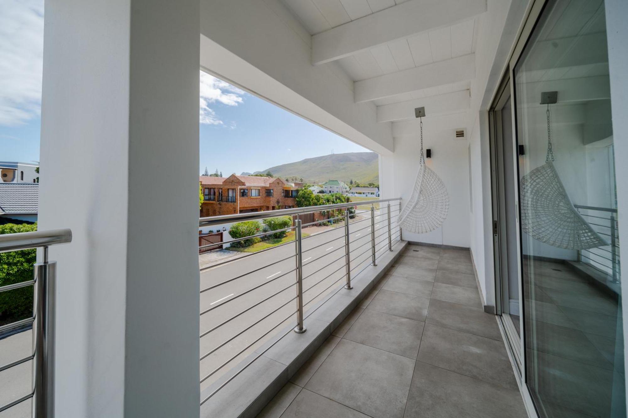 One Marine Drive Boutique Hotel & Spa By The Living Journey Collection Hermanus Esterno foto