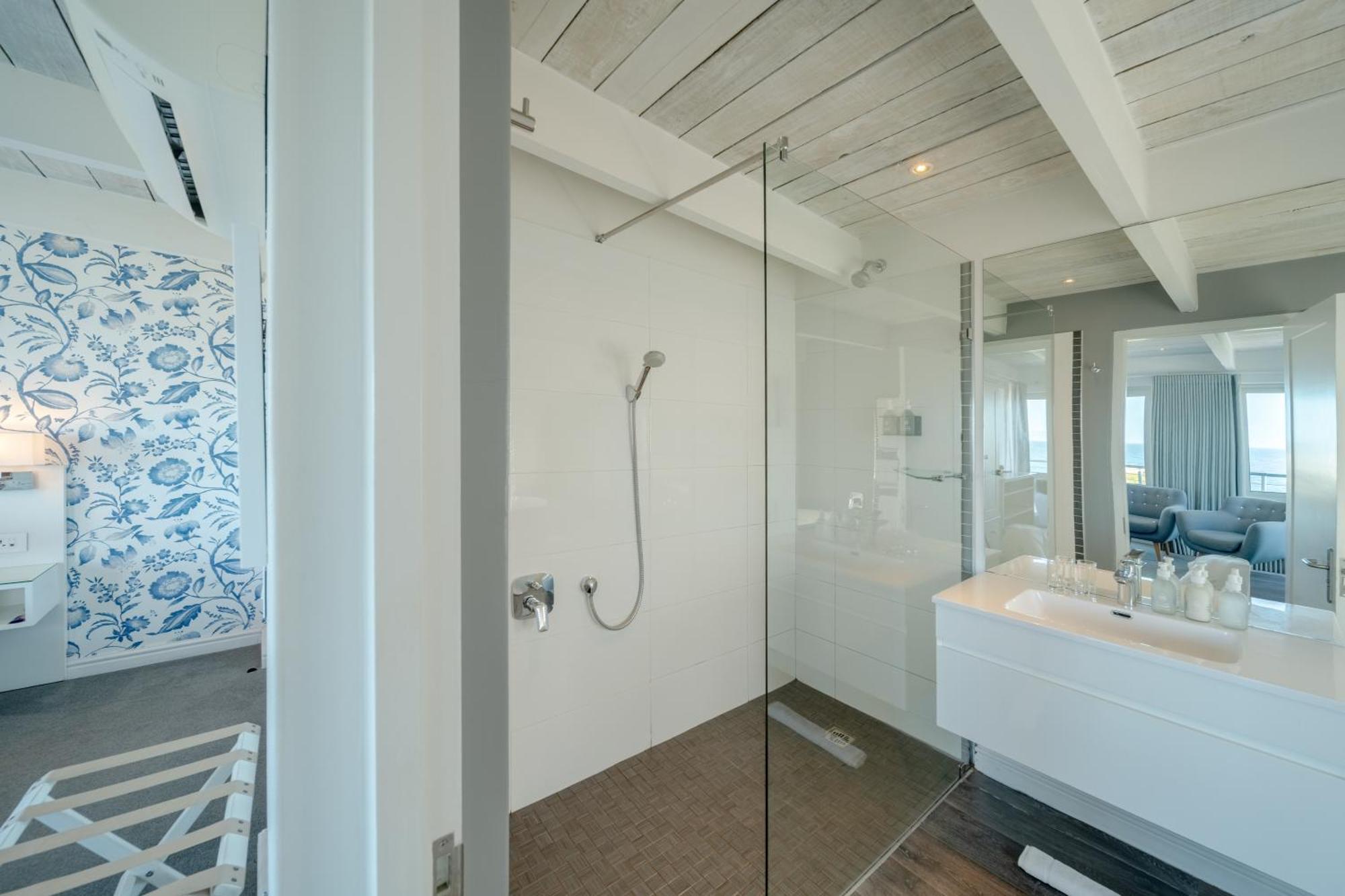 One Marine Drive Boutique Hotel & Spa By The Living Journey Collection Hermanus Esterno foto